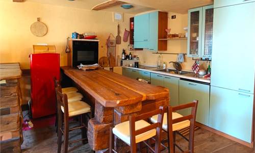 APPARTAMENTO IN RASCARD 