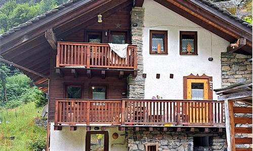 CASA INDIPENDENTE CON GIARDINO